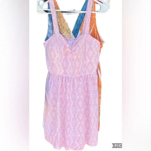 Junior size Large dresses - Picture 1 of 3